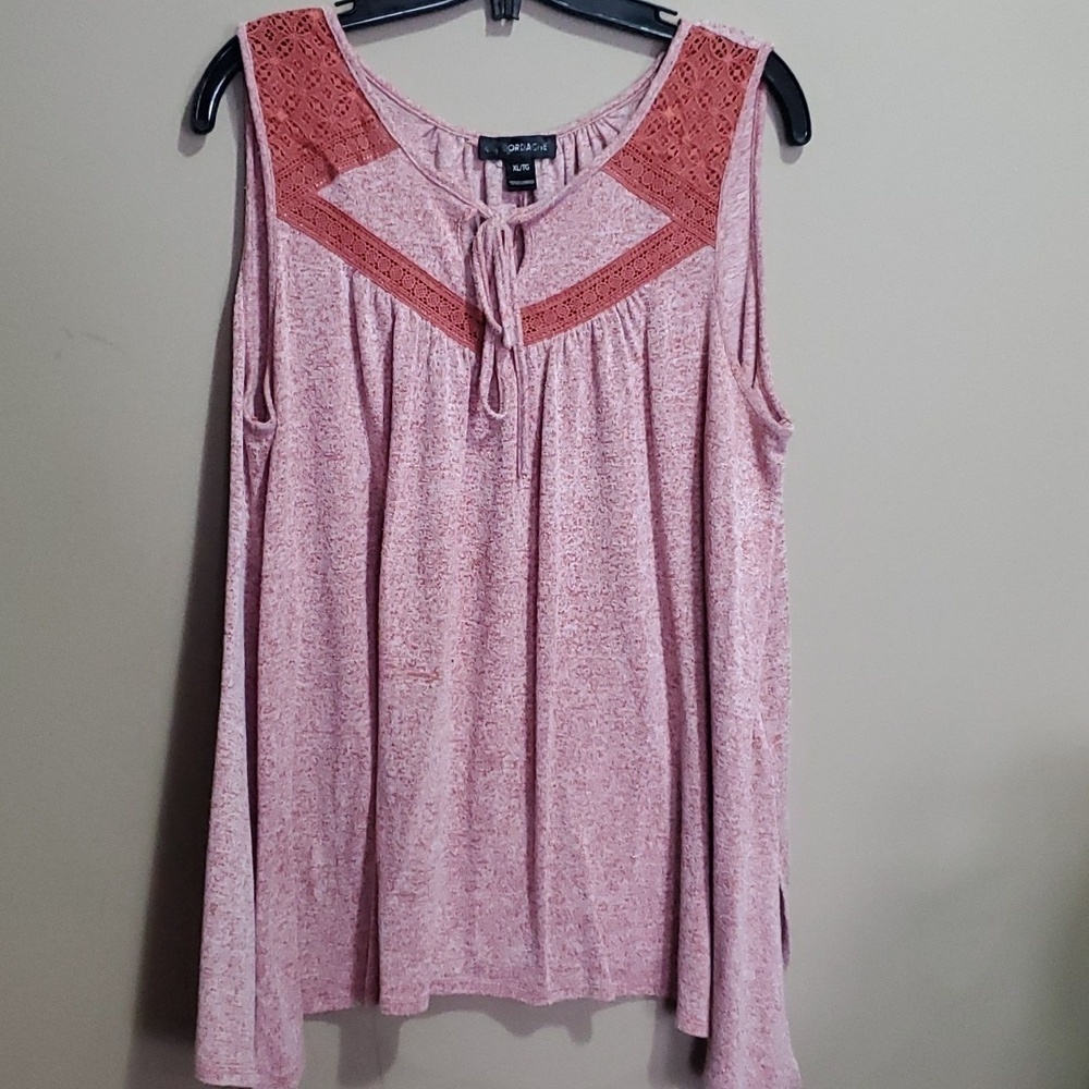 Jordache top size xl